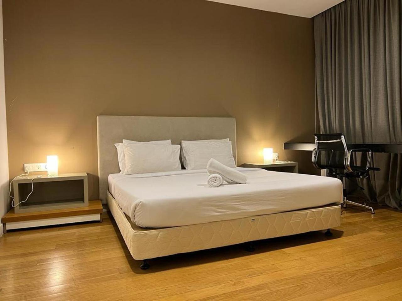 Klcc Beyond Hospitality Suites Platinum Куала-Лумпур Екстер'єр фото